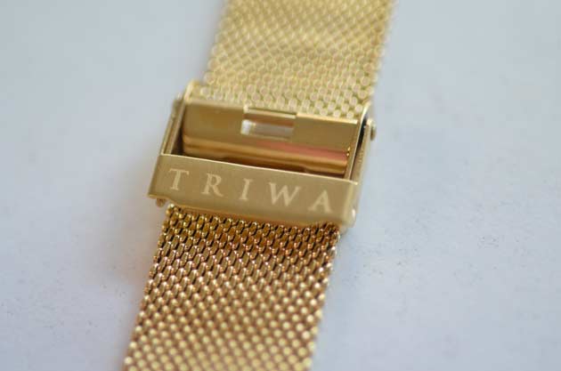 TRIWAトリワの時計ライセン金色ゴールドの評価
